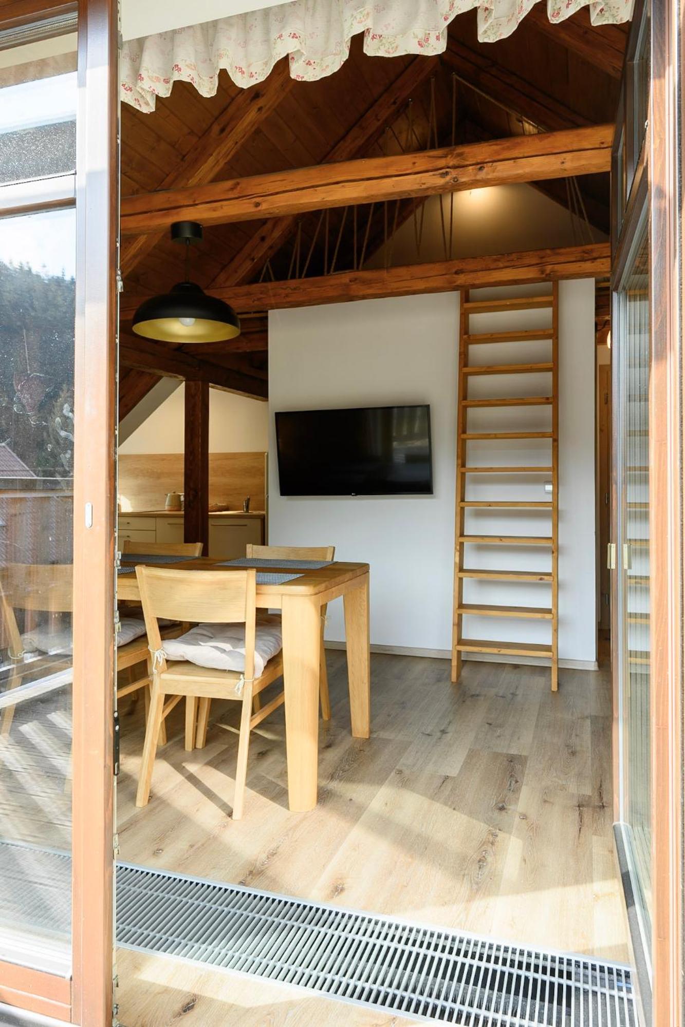 Apartmany Mezivodi Kycera Екстер'єр фото